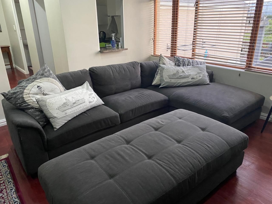 4 Bedroom Property for Sale in Rome Glen Western Cape